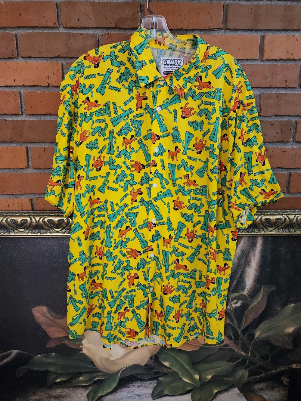 Prena Toy Co Yellow Gumby Print Short-Sleeve Button-Down Shirt XL